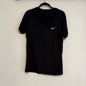 Nike Women's Black Short Sleeve Tee